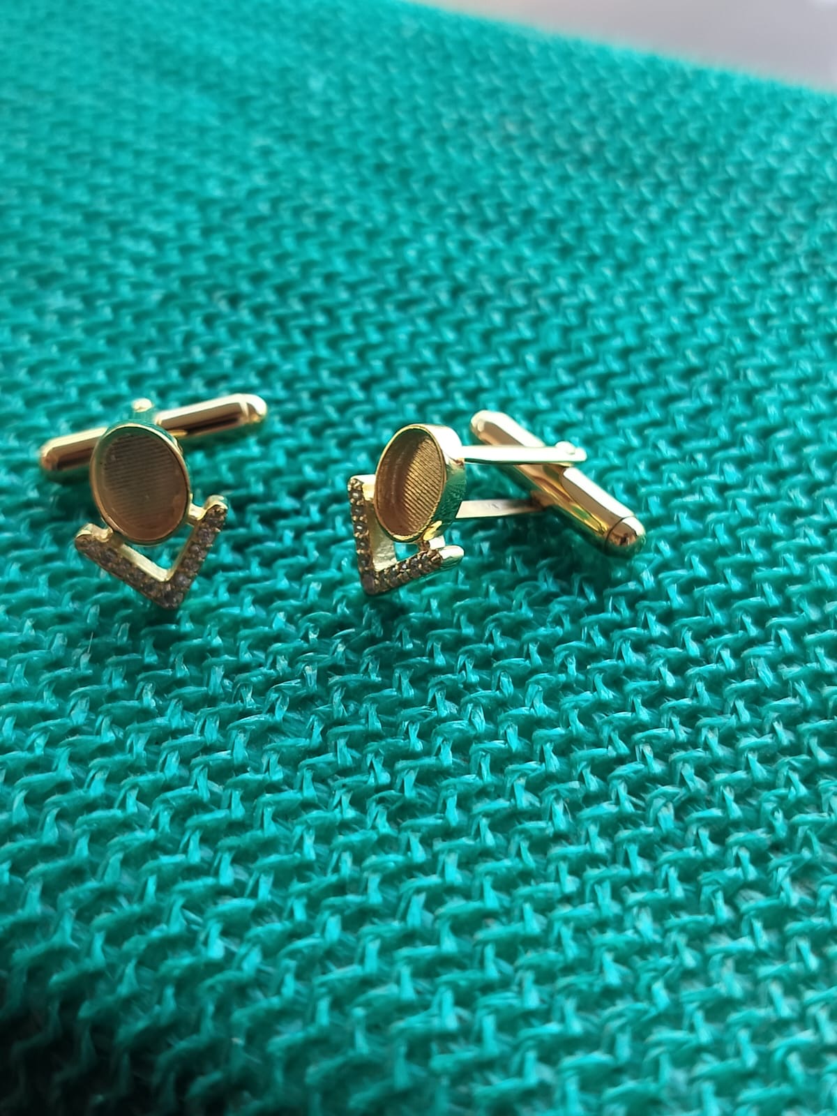 The 68 Special Collection Custom Cufflinks Featuring Fabric From Elvis Owned Clothing With Letter Of Authenticity