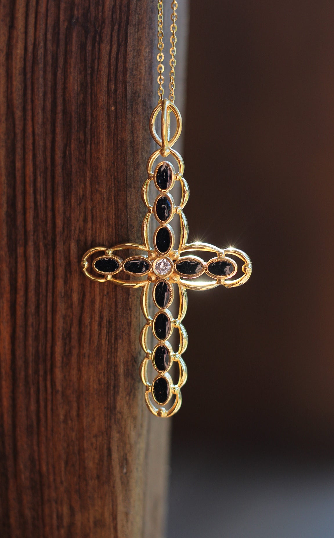 Men’s Vermeil Cross Featuring Fabric From Elvis Owned Clothing With Letter Of Authenticity