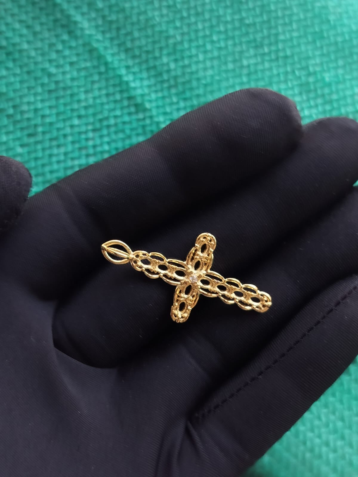 Women’s Vermeil Cross Pendant Necklace Featuring Elvis Owned Clothing With Letter of Authenticity