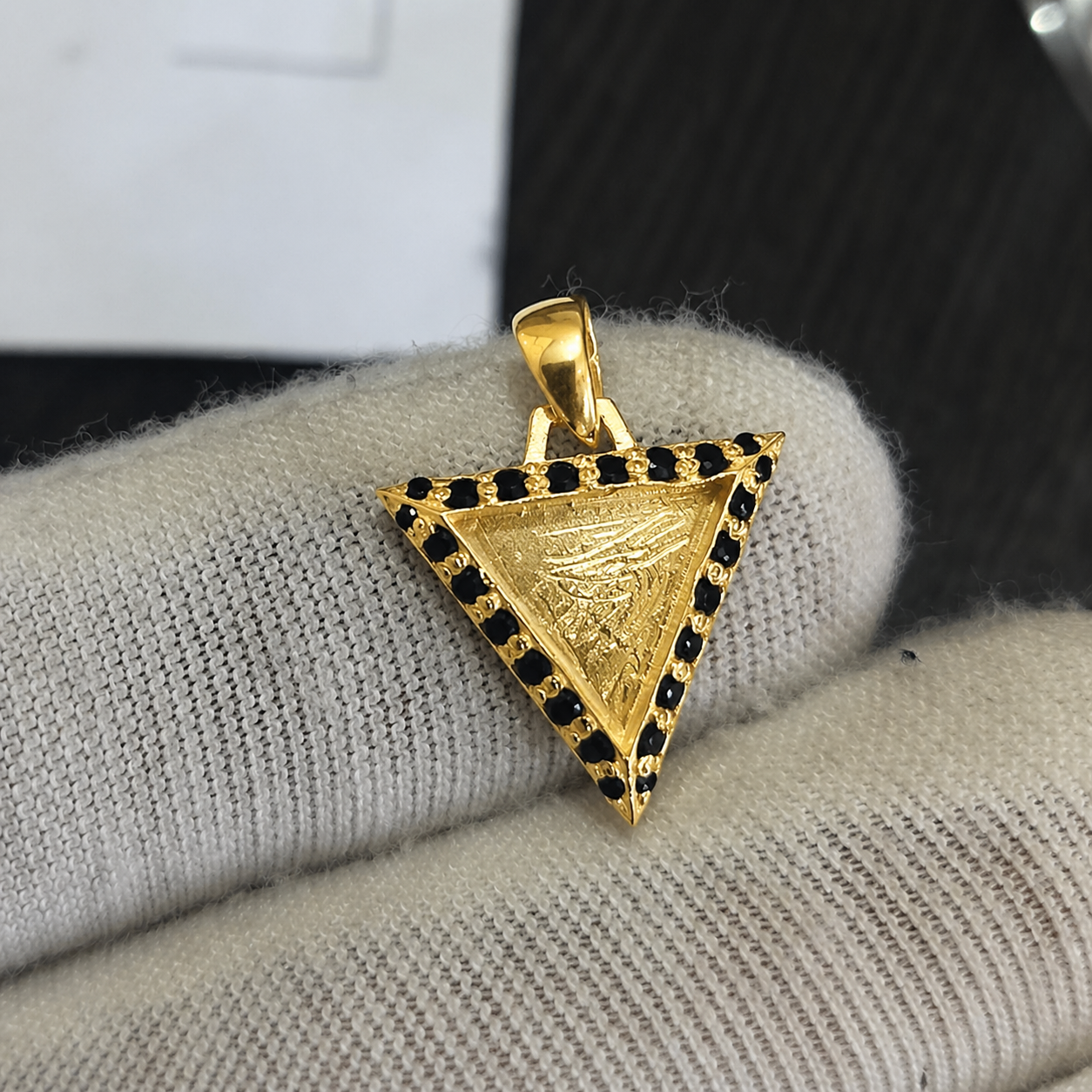 The Rising Sun Delta Pendant
