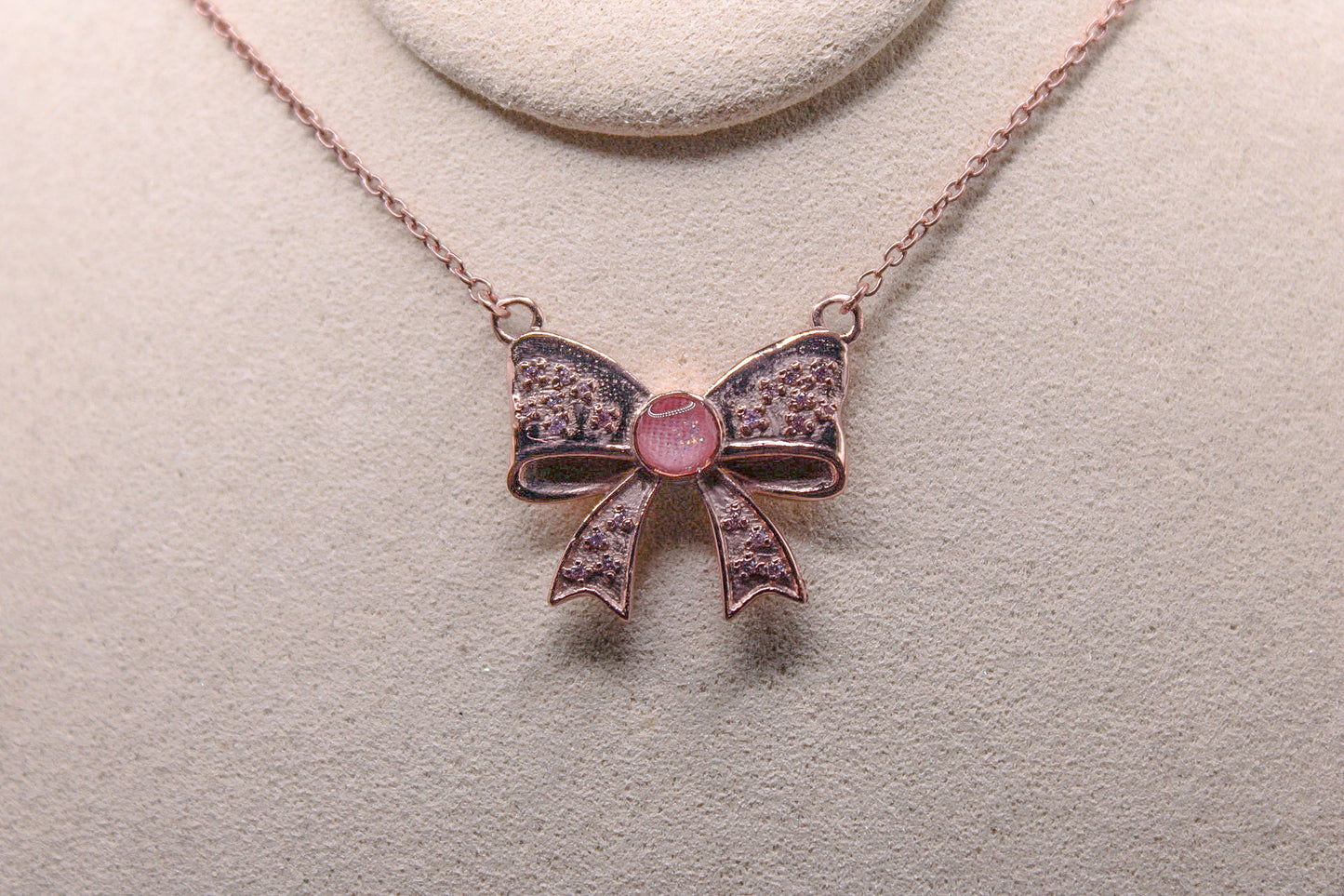 Memphis Belle Bow Pendant- Magnolia