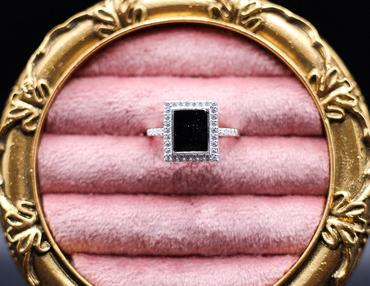 Memorial Ring for Ashes, Hair, Fabric, Breastmilk