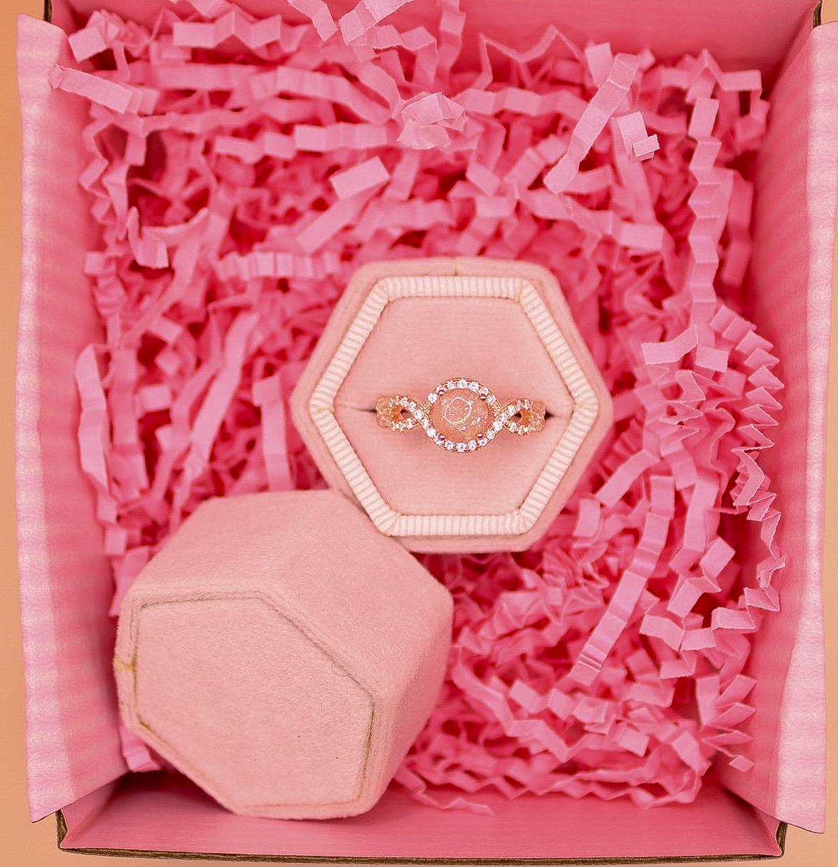 Women's Twisted Shank Ring Featuring Fabric From Elvis Owned Clothing With Letter of Authenticity-10k Gold
