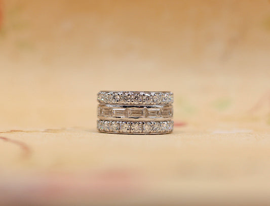 The King's moissanite setting vermeil band