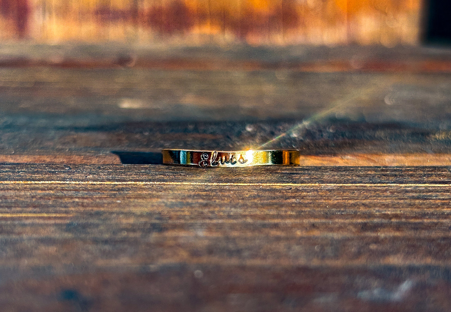 Minimalist Name Band