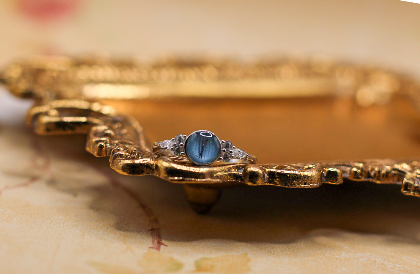 Women's Classic Ring Featuring Fabric From Elvis Owned Clothing With Letter of Authenticity