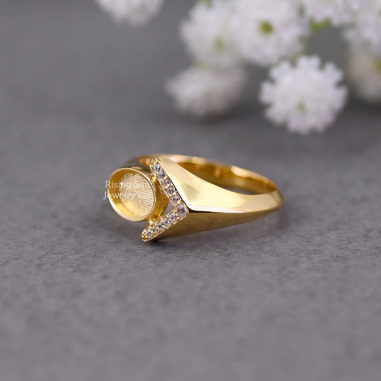 The 68 Special Collection-Women’s Vermeil Ring Featuring Fabric From Elvis Owned Clothing With Letter of Authenticity
