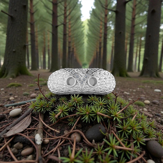 The midnight owl ladies ring
