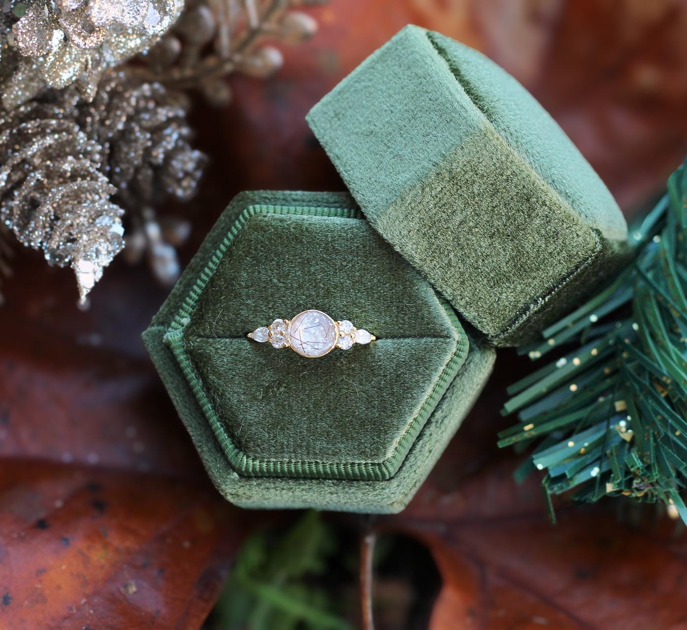 Memorial Ring for Ashes, Hair, Fabric, Breastmilk