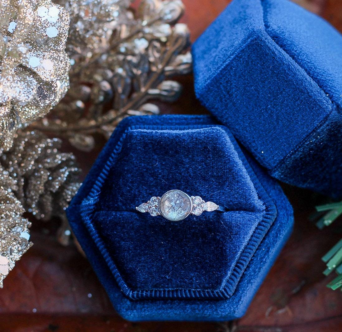 Memorial Ring for Ashes, Hair, Fabric, Breastmilk