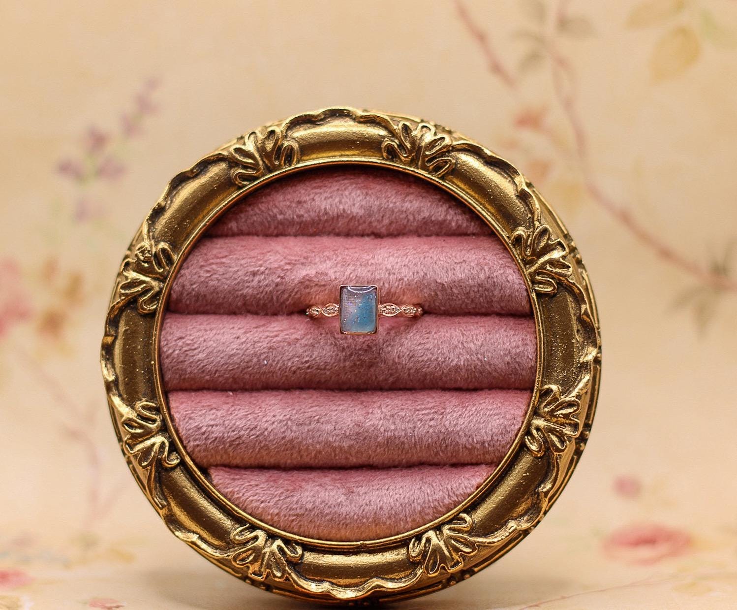 Women's Elvis Owned Clothing Swatch Ring With Letter of Authenticity